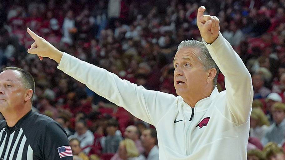 No. 2 Prospect Keeps Razorbacks in Race as Seven-Team Battle Takes Shape