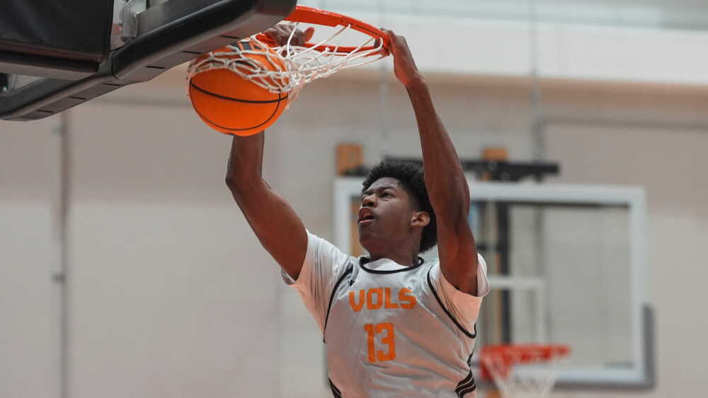 Tennessee freshman Ralph Scott to have knee surgery, be sidelined at least 6 months