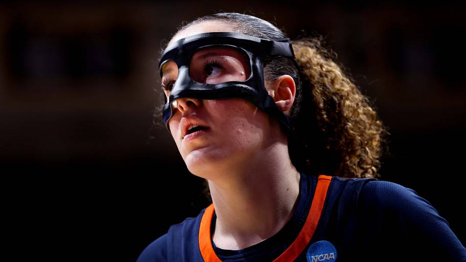 The country needs to keep a close eye on Illinois basketball superstar Berry Wallace