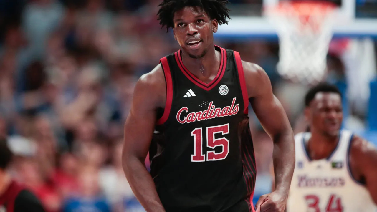 A 7-foot-2 freshman hit four threes and helped end a Kansas streak dating to 1993
