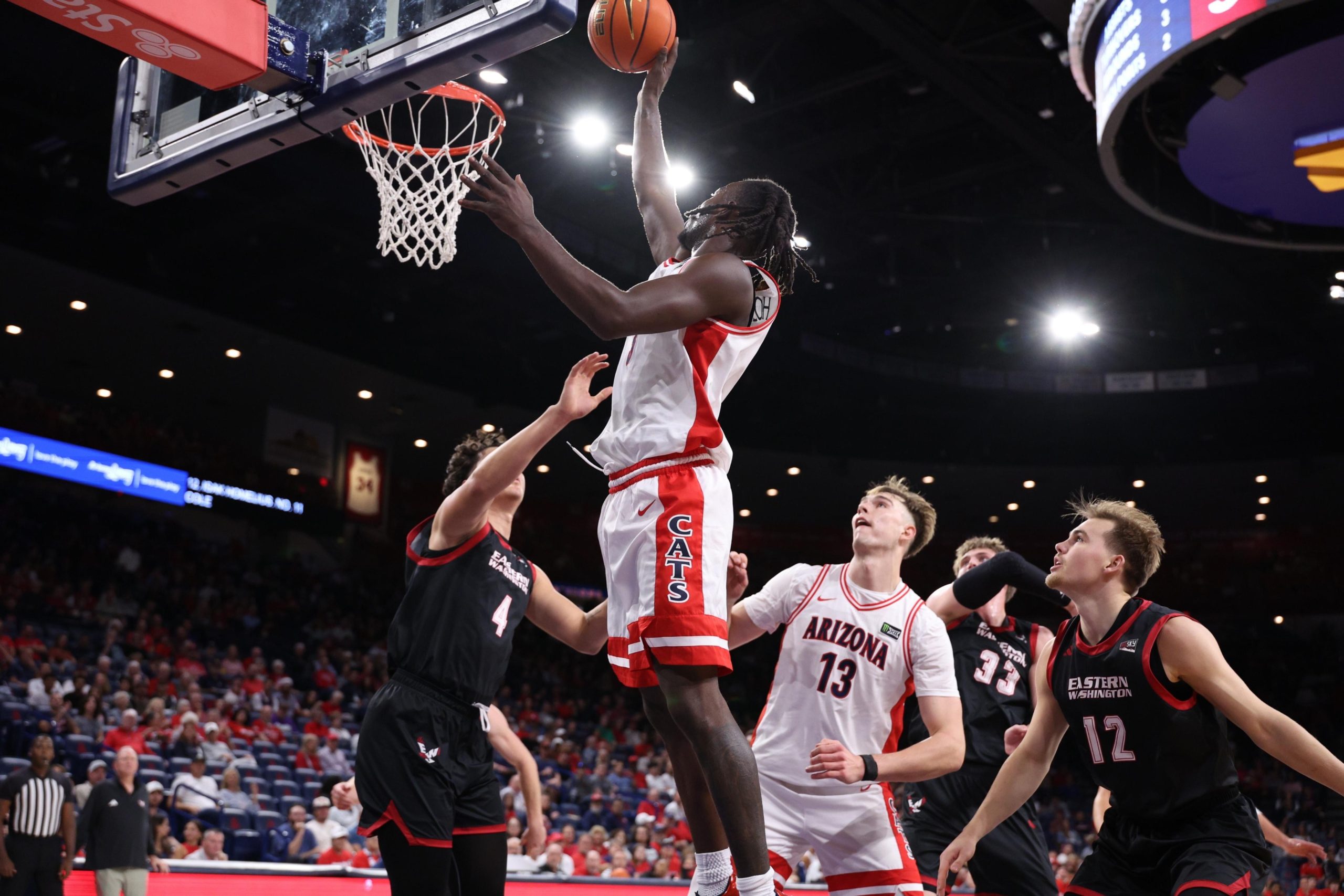 Arizona men’s basketball crushes Eastern Washington to finish exhibition slate