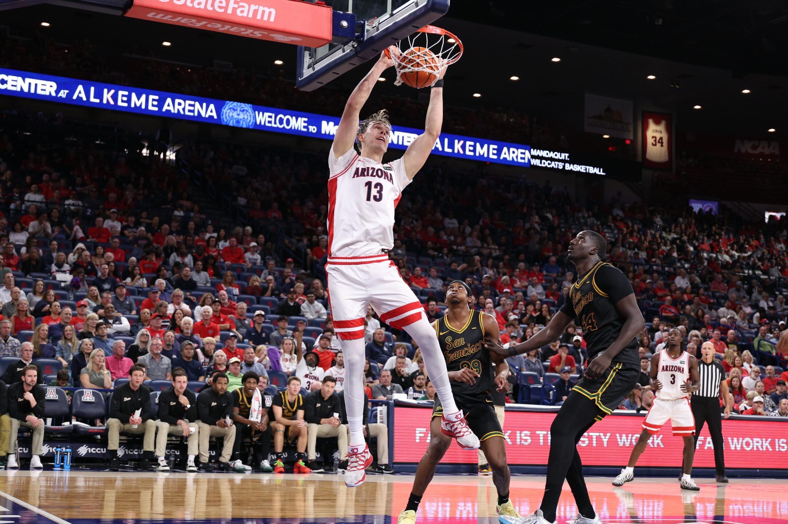 Arizona men’s basketball easily handles San Francisco in exhibition opener