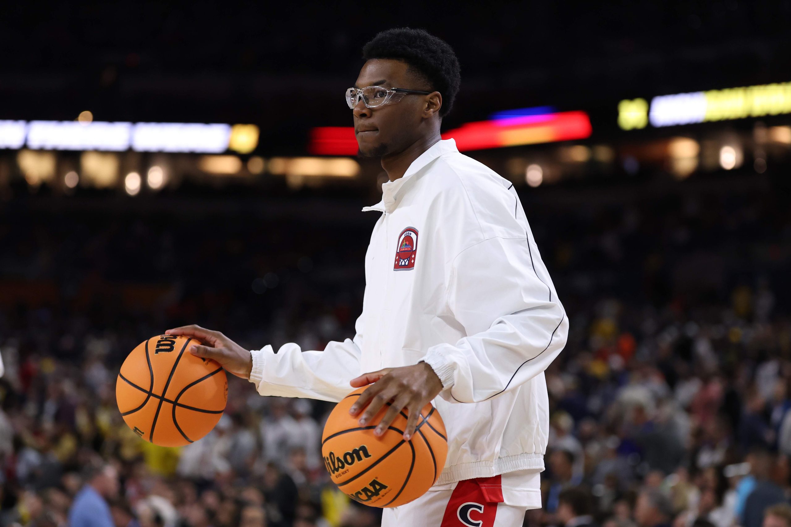 Arizona Wildcats’ Bryce James Starting Surprise Isn’t Paying Off