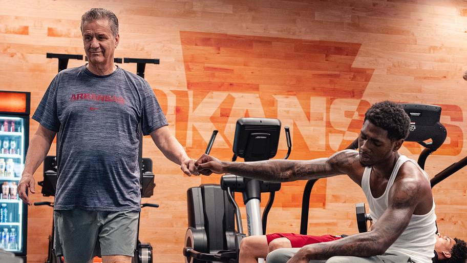 Arkansas' Billy Richmond Embraces New Role That Pushes Him Outside Comfort Zone