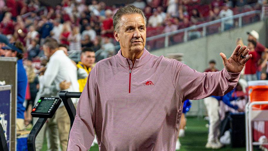 Arkansas Picked To Finish Third in SEC; Billy Richmond, JSJ Picked Preseason All-SEC