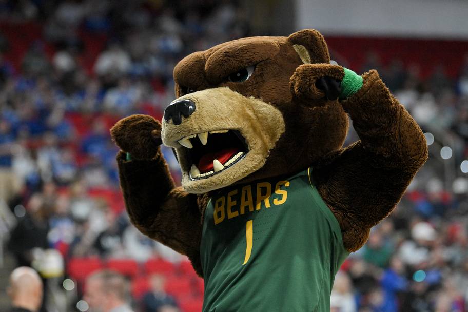 Baylor Stuns No. 3 Illinois on The Road; Happy 56th Birthday Scott Drew