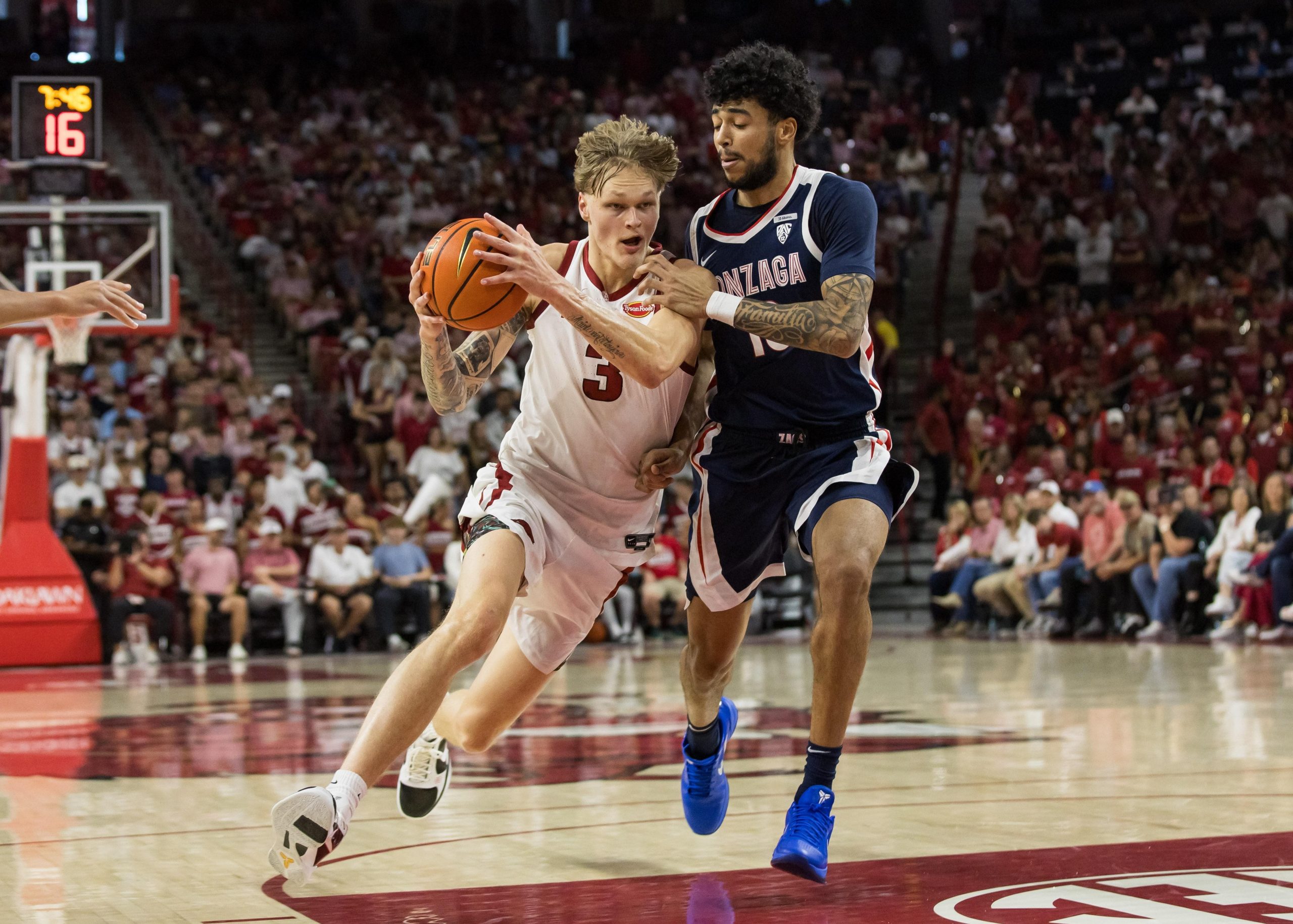 Gonzaga Falls to Arkansas 76-72 in Preseason Matchup