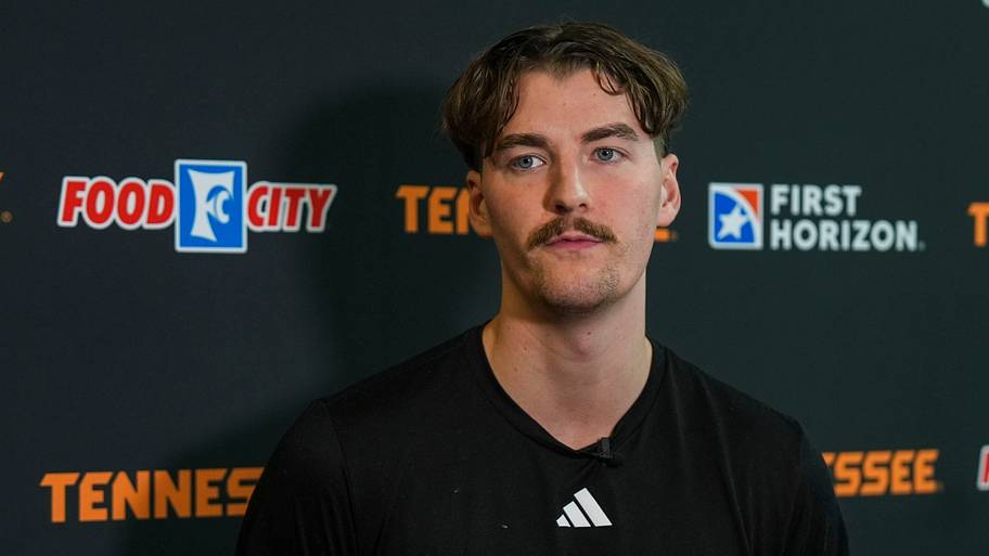Healthy Vols sharpen defense as Lundblade's return stands out