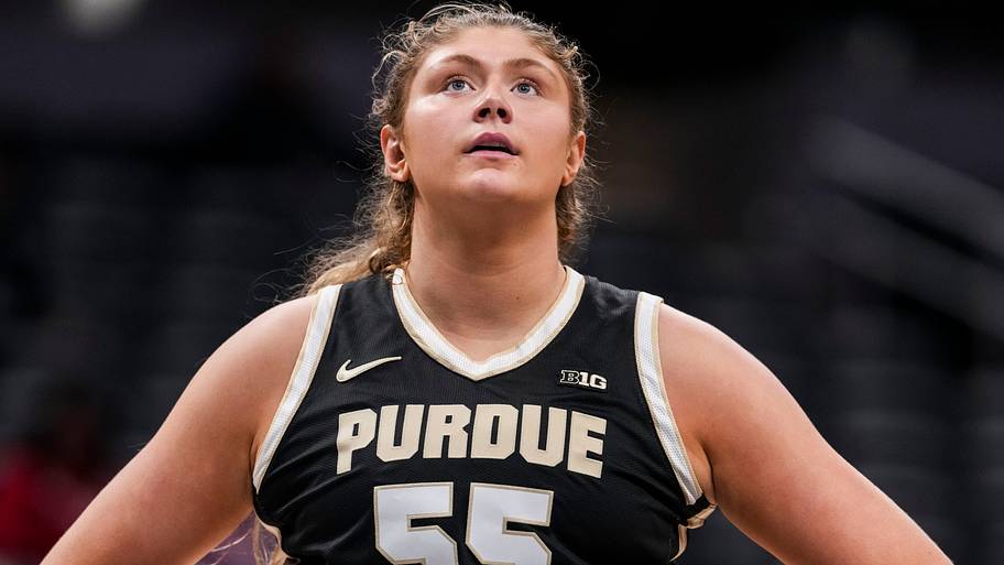 Heavily-Recruited 2027 Guard Ava Womack Commits to Purdue