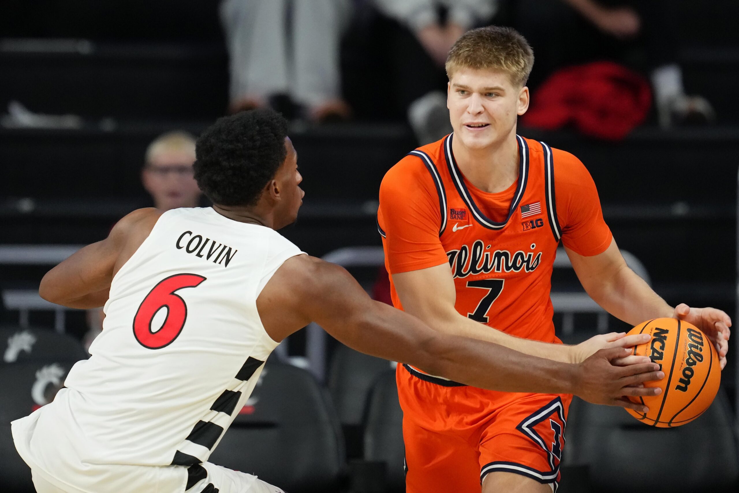 How to Watch Illinois vs. Baylor Exhibition: Game Time, TV Channel, Online Streaming and Odds
