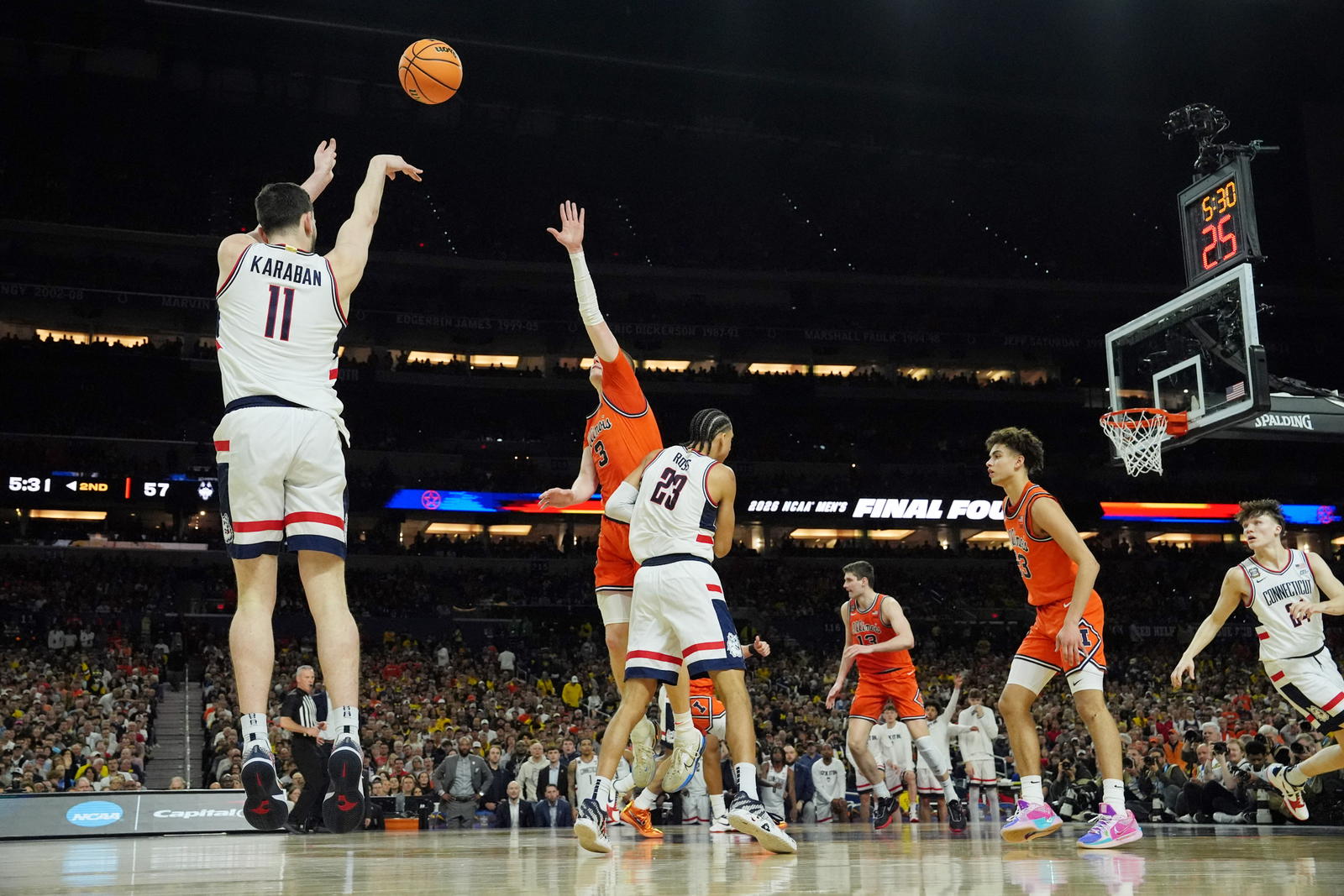 Illinois Basketball Ranks No. 5 in Toughest Non-Conference Schedules