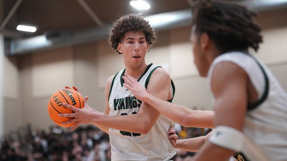 Indiana Basketball Makes Top 3 For 5-Star 2027 Big Man Darius Wabbington