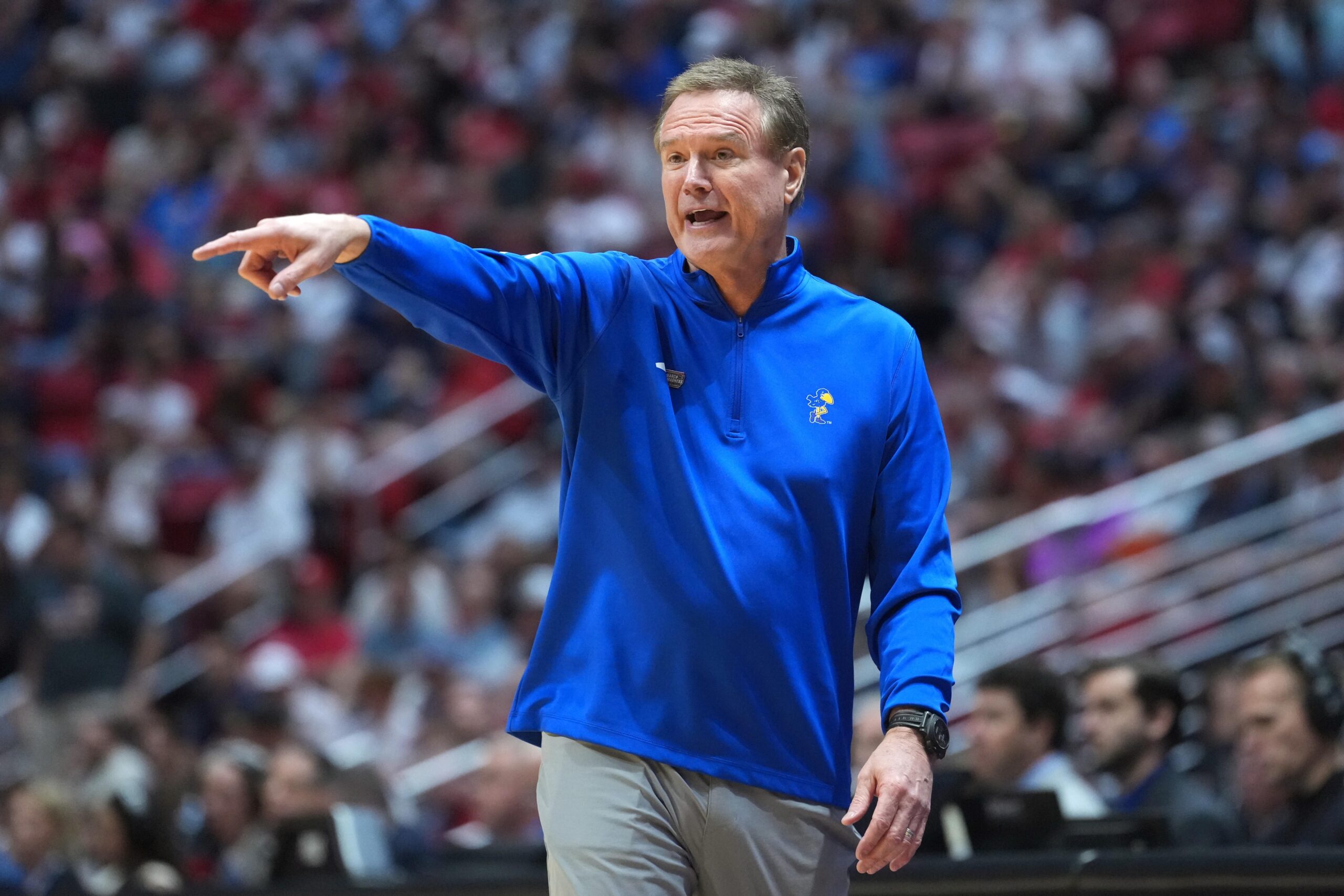 Kansas adds a key 6th-year player with Champions Classic looming for Kentucky Basketball