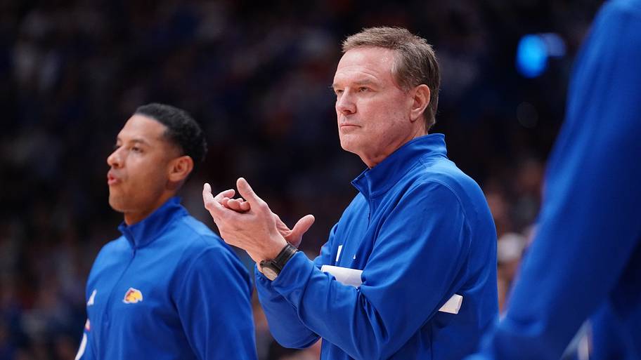 Kansas Basketball Lands in Top 10 in Preseason KenPom Rankings