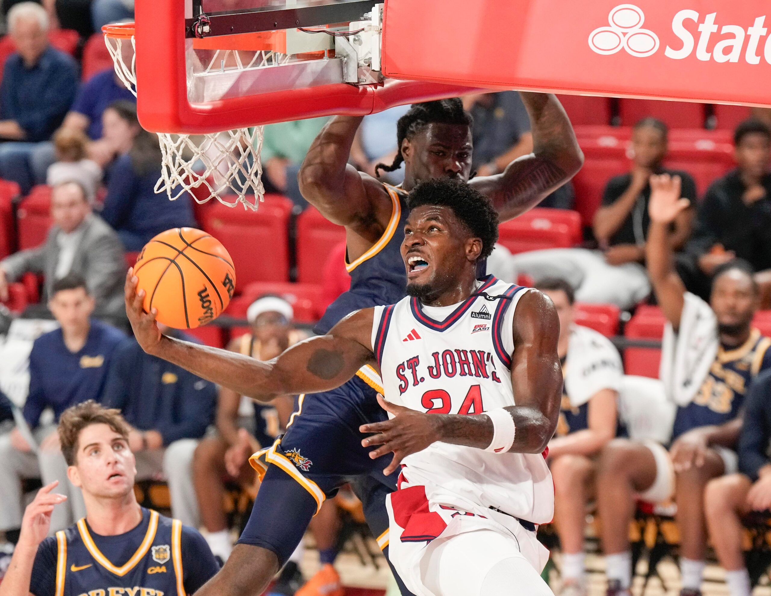 New look St. John’s men’s basketball stifles Drexel in preseason opener