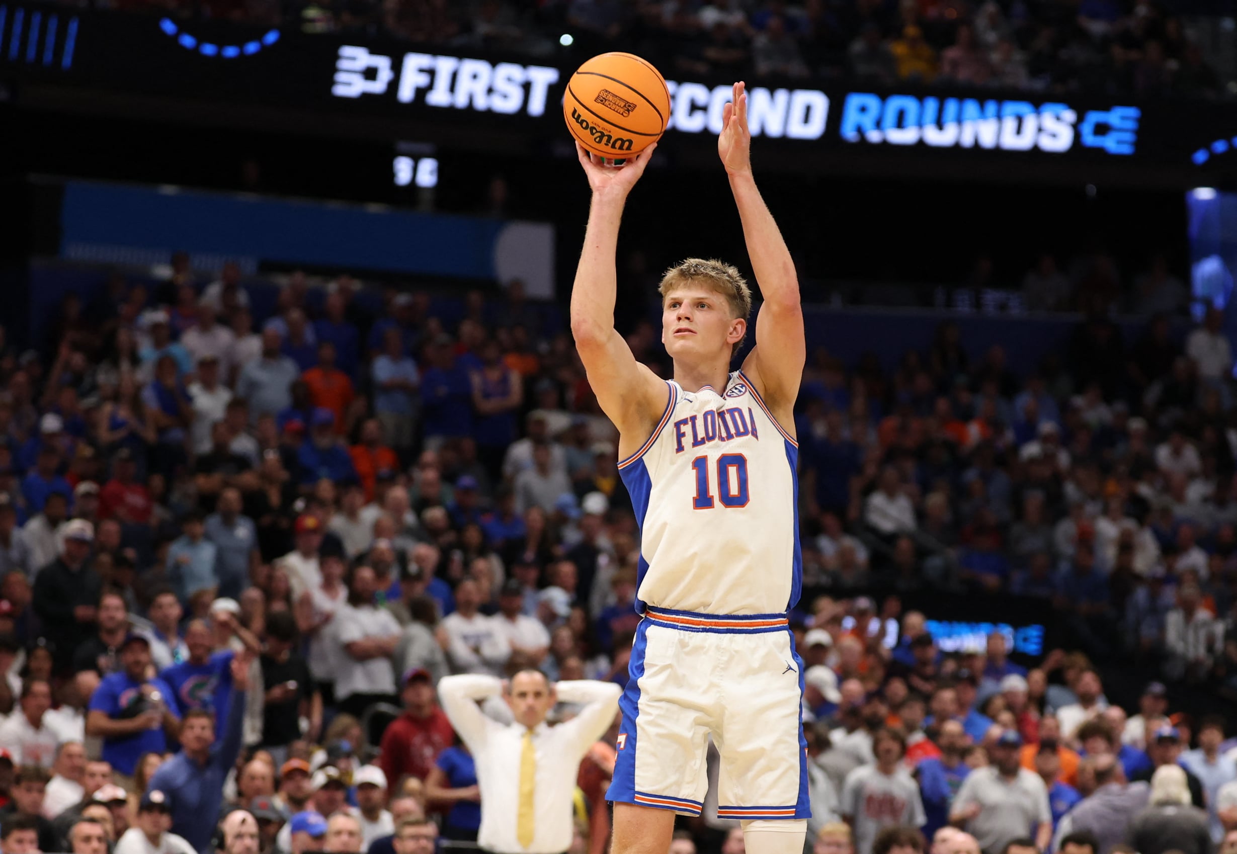 NEW Men’s College Basketball Rankings: Opening Day Top 25 for the 2026-27 Season