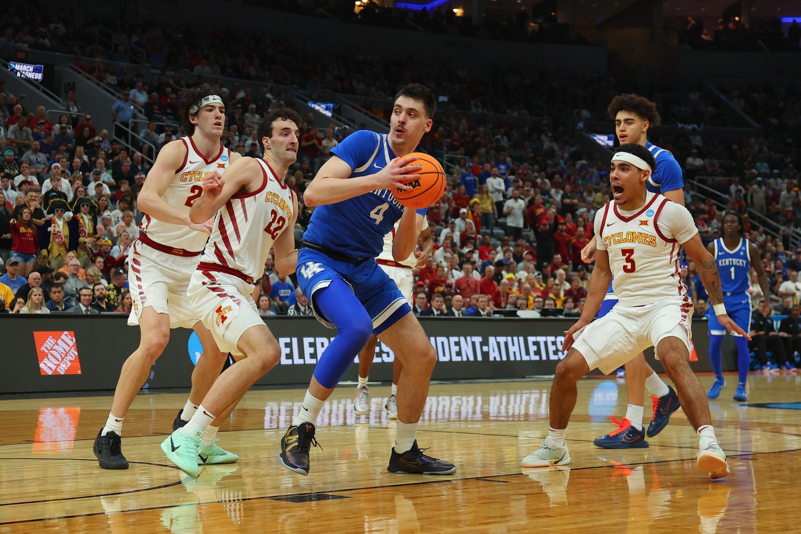 Ohio State men’s basketball player preview: Andrija Jelavic