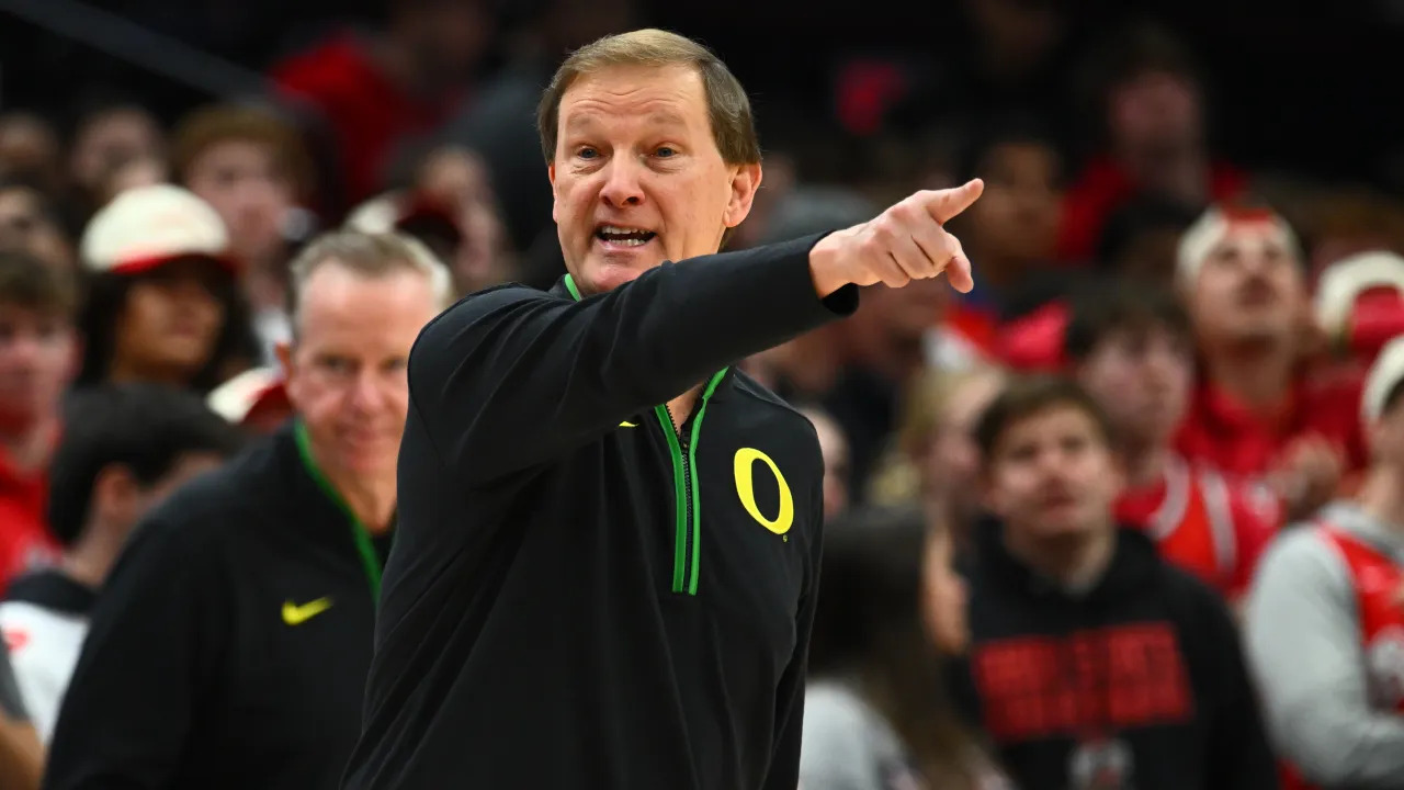 Oregon basketball coach Dana Altman retires after four decades in Division I