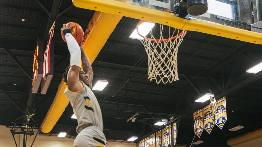 Southern Miss Basketball: Brewer Carruth Shines as Gold Wins Black and Gold Scrimmage