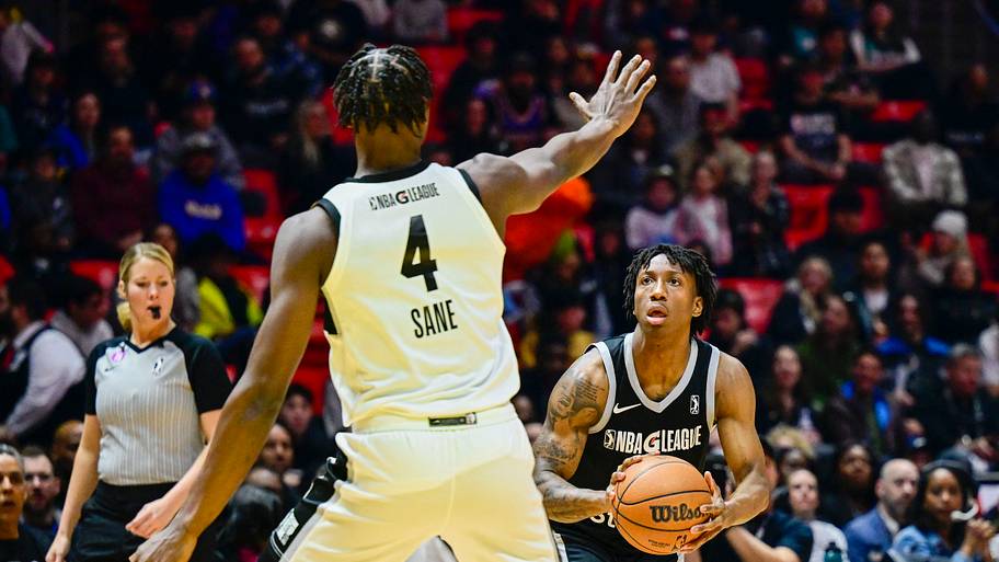 St. John's Basketball Showcases Talented Roster in Win Over Drexel