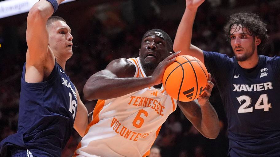 Tennessee Basketball Suffers Defeat in Exhibition vs. Xavier
