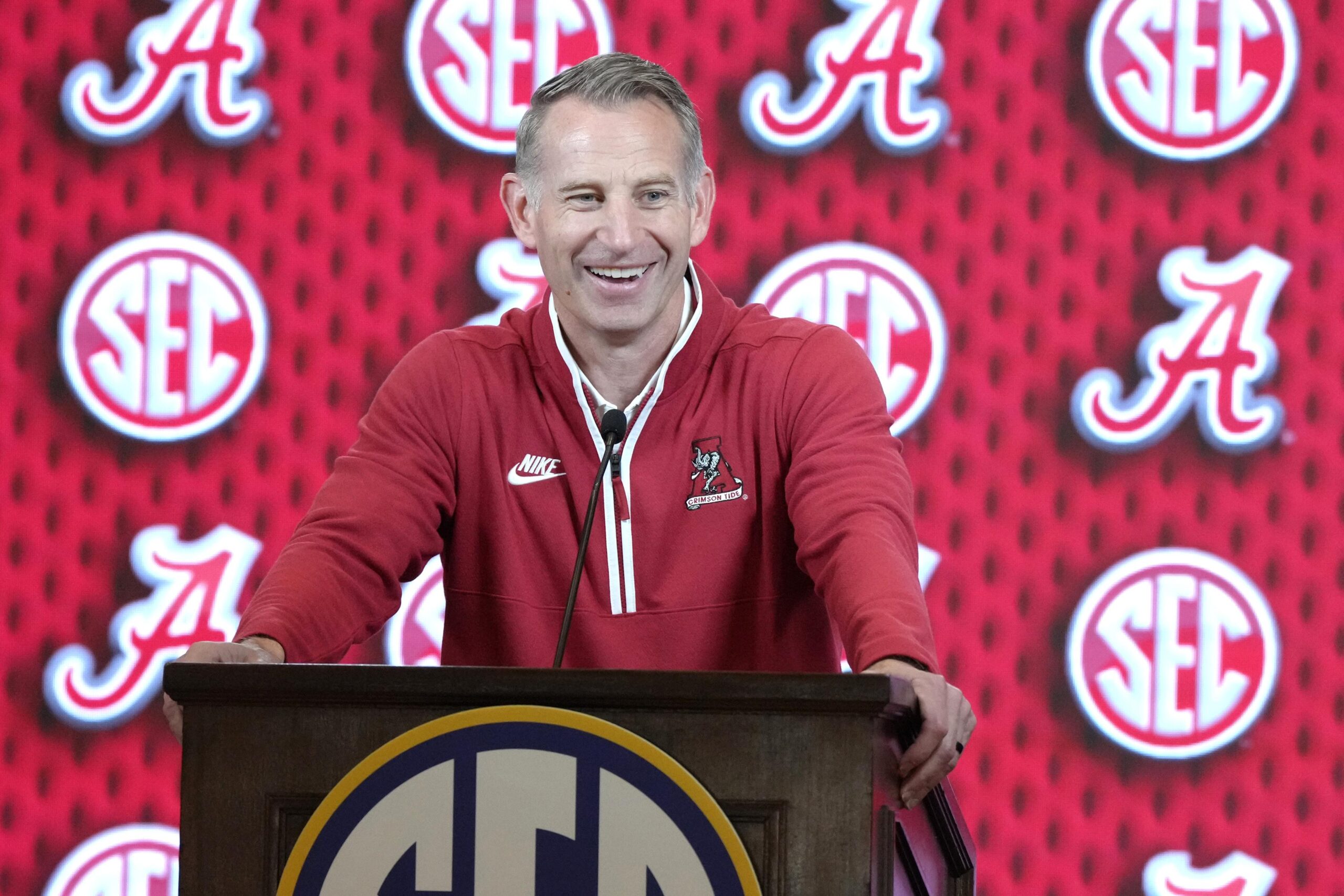 Tide Holds On To Beat Ole Miss, 92-84